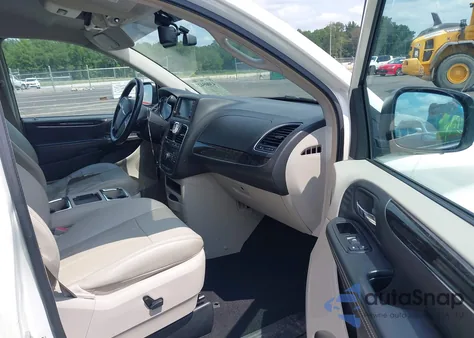 2013 Chrysler Town & Country Touring-L из США, поврежденный, VIN 2C4RC1CGXDR748179